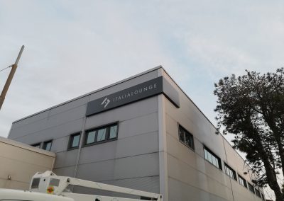 Produzione insegne luminose personalizzate Treviso